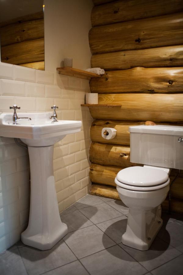 Coed Y Marchog Woodland Retreat Villa Hereford Luaran gambar